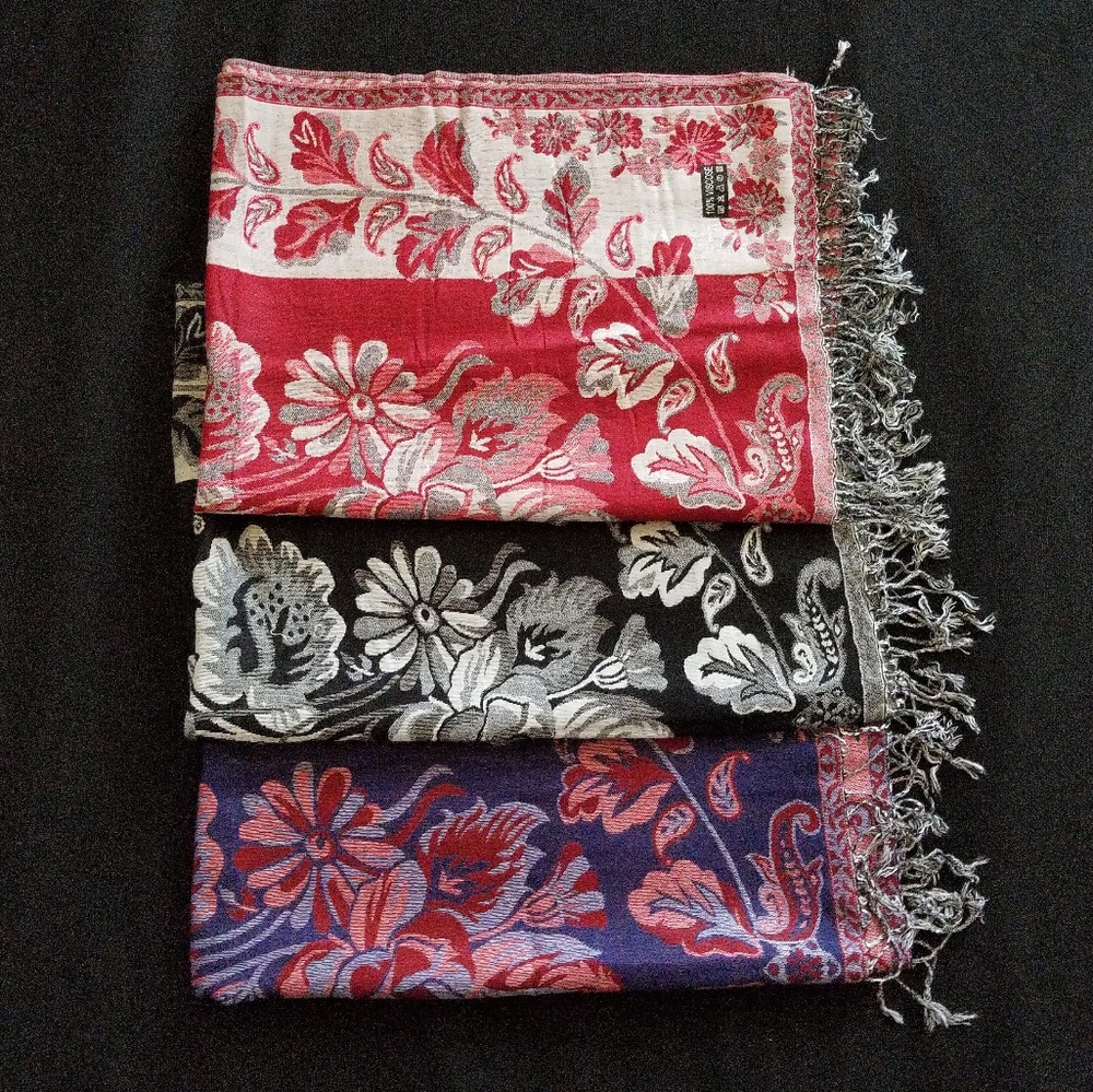 Flowered patterned scarves